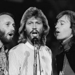 Bee Gees-Run To Me / World [Live]